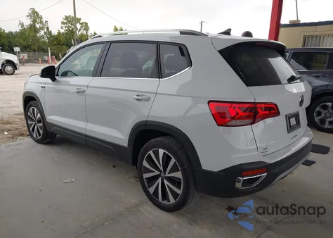 2022 Volkswagen Taos 1.5T Se z USA, uszkodzony, nr VIN 3VVRX7B25NM095087